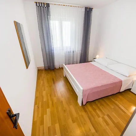Apartman Apartman Lucija *