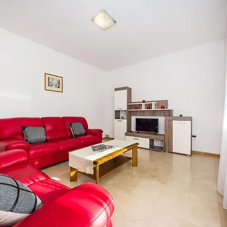 Apartman Apartman Lucija *